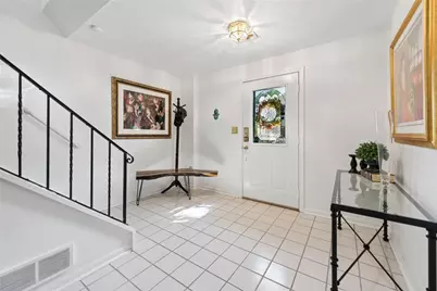 341 Nature Trail Ln, Murrysville, PA 15668 - Photo 2