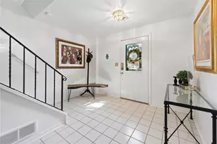341 Nature Trail Ln, Murrysville, PA 15668 - Photo 2