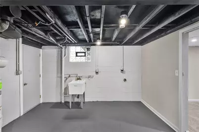 709 Providence Dr, Pittsburgh, PA 15239 - Photo 24