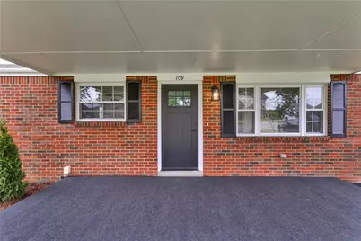 709 Providence Dr, Pittsburgh, PA 15239 - Photo 2