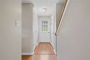 212 Shadowlawn Cir, Pittsburgh, PA 15236 - Photo 6