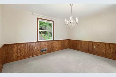 1548 Spreading Oak Dr, Scott Township, PA 15220 - Photo 12