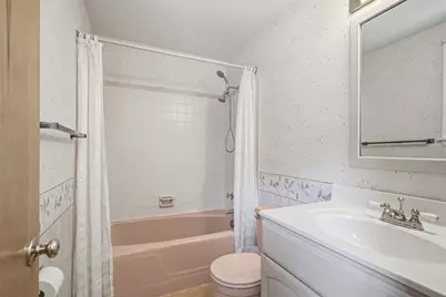 1548 Spreading Oak Dr, Scott Township, PA 15220 - Photo 32