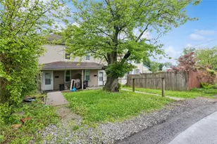 46 Charles St, Dravosburg, PA 15034 - Photo 2
