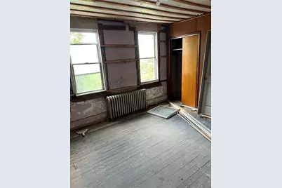 72 Harlem Ave, McKees Rocks, PA 15136 - Photo 4