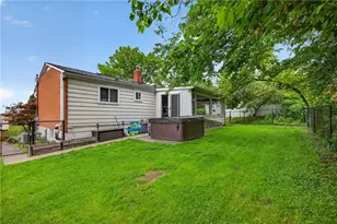 279 Woodridge Dr, Green Tree, PA 15106 - Photo 34