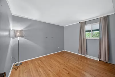 279 Woodridge Dr, Green Tree, PA 15106 - Photo 18