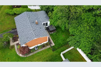 279 Woodridge Dr, Green Tree, PA 15106 - Photo 42