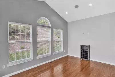 1003 Timber Run Dr, Cecil, PA 15057 - Photo 14