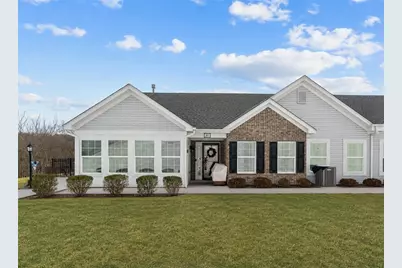 307 Spring Valley Drive, Jackson Township, PA 16063 - Photo 2