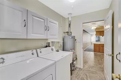 525 Kelly Blvd, Slippery Rock, PA 16057 - Photo 24