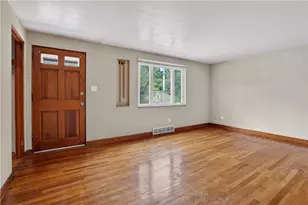 2008 Patterson Ave, McKeesport, PA 15132 - Photo 4