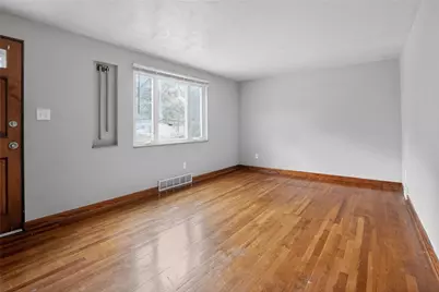 2008 Patterson Ave, McKeesport, PA 15132 - Photo 10