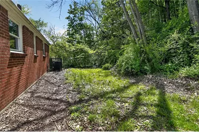2008 Patterson Ave, McKeesport, PA 15132 - Photo 2