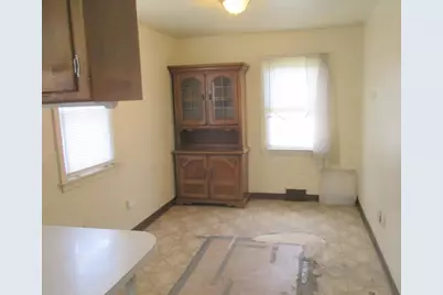 2801 Pioneer Drive, Harmony Township, PA 15003 - Photo 6