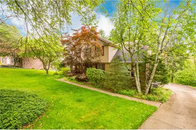 1693 Hathaway Ln, Pittsburgh, PA 15241 - Photo 1