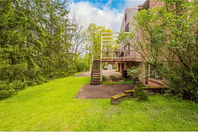 1693 Hathaway Ln, Pittsburgh, PA 15241 - Photo 4