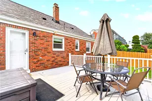 301 Owens Ave, Liberty Boro, PA 15133 - Photo 30