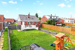 301 Owens Ave, Liberty Boro, PA 15133 - Photo 34