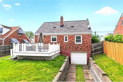 301 Owens Ave, Liberty Boro, PA 15133 - Photo 36