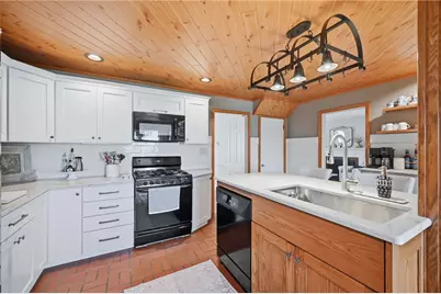 924 Mayfield Rd, Sharpsville, PA 16150 - Photo 16