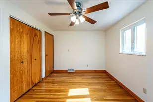 129 Franklin Dr, Greensburg, PA 15601 - Photo 18