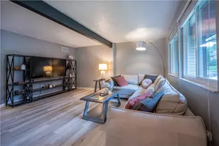 105 Lebeouf, Pittsburgh, PA 15068 - Photo 6