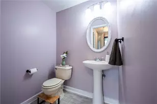 105 Lebeouf, Pittsburgh, PA 15068 - Photo 8