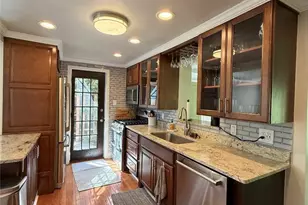 493 Haverhill Rd, Pittsburgh, PA 15228 - Photo 16