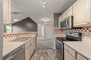 3204 Lenox Dr, Bethel Park, PA 15102 - Photo 10
