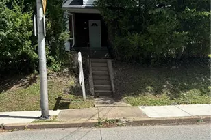 1371 Crucible St, Pittsburgh, PA 15220 - Photo 2