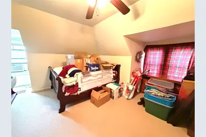 309 W College St, Canonsburg, PA 15317 - Photo 24