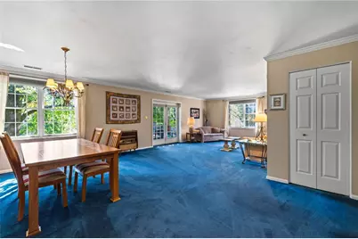 4677 Bayard St #103, Pittsburgh, PA 15213 - Photo 6