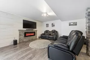 113 Oakwood Dr, Oakland Township, PA 16002 - Photo 32
