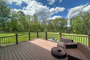 113 Oakwood Dr, Oakland Township, PA 16002 - Photo 14