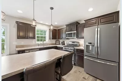 113 Oakwood Drive, Oakland Township, PA 16002 - Photo 14