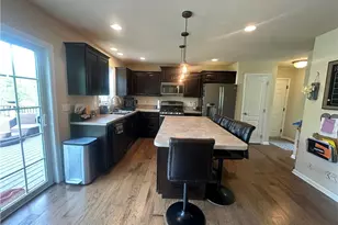 113 Oakwood Dr, Oakland Township, PA 16002 - Photo 22