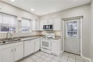 2011 Ridge Ave, Arnold, PA 15068 - Photo 8