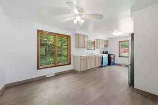 148 Sunrise Dr, Pittsburgh, PA 15236 - Photo 16