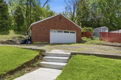 148 Sunrise Dr, Pittsburgh, PA 15236 - Photo 42