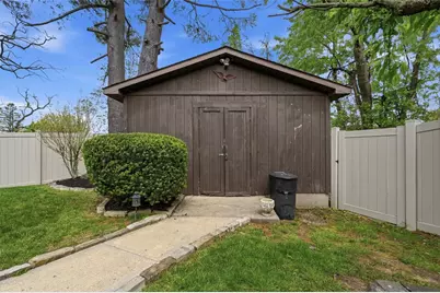 226 Williamsburg Dr, Monroeville, PA 15146 - Photo 40