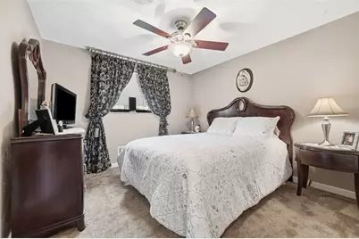 226 Williamsburg Dr, Monroeville, PA 15146 - Photo 14