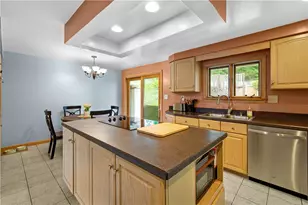 410 Hi Tor Dr, Pittsburgh, PA 15236 - Photo 10