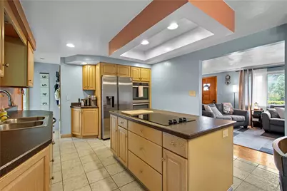 410 Hi Tor Dr, Pittsburgh, PA 15236 - Photo 8