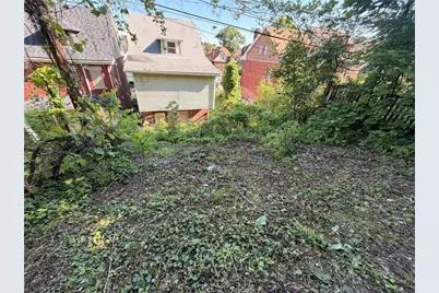 215 Moore Ave, Pittsburgh, PA 15210 - Photo 28
