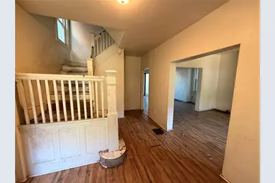 215 Moore Ave, Pittsburgh, PA 15210 - Photo 4