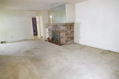101 White Oak Drive, Twp of But SE, PA 16001 - Photo 6