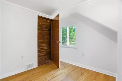 5767 Smith Dr, Bethel Park, PA 15102 - Photo 28