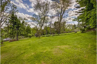 5767 Smith Dr, Bethel Park, PA 15102 - Photo 40