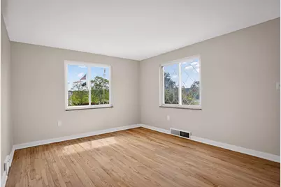 5767 Smith Dr, Bethel Park, PA 15102 - Photo 20